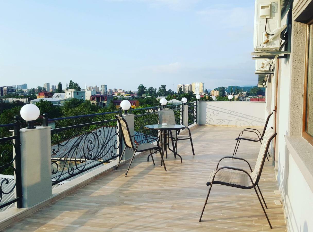 My House Hotel Batumi Luaran gambar